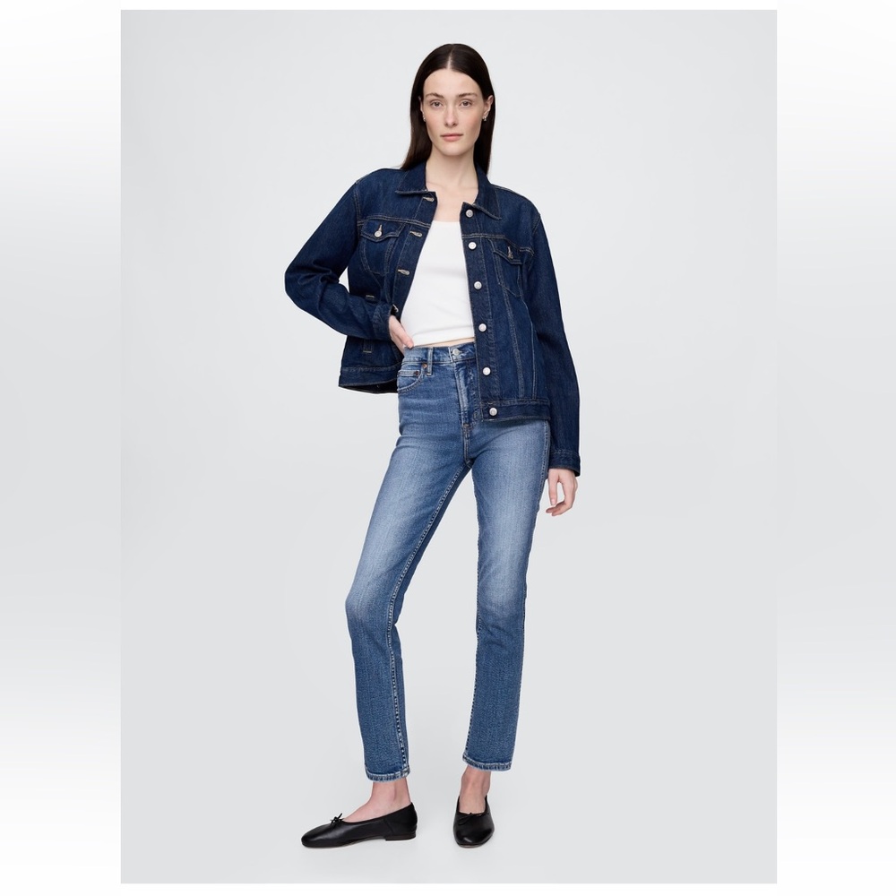 Gap High Rise Vintage Slim Jeans in Medium Indigo Size 28R